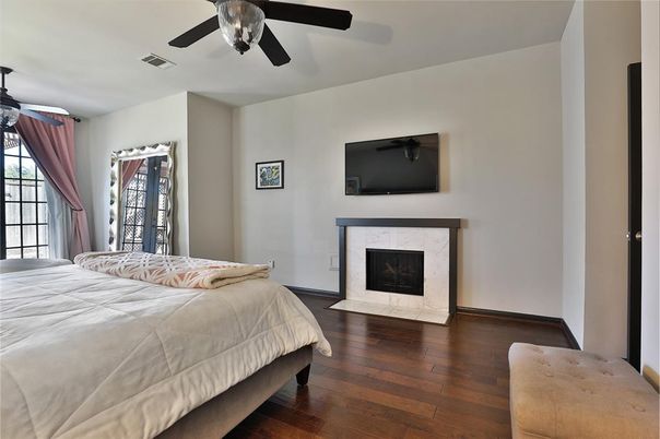 Bedroom, Fireplace, Interior, Wood Texture Flooring