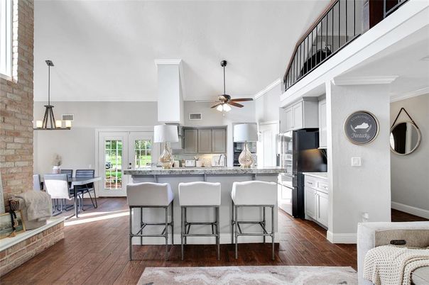 Dining room, Interior, Kitchen, Pendant Lights, Stone Walls, Wood Texture Flooring
