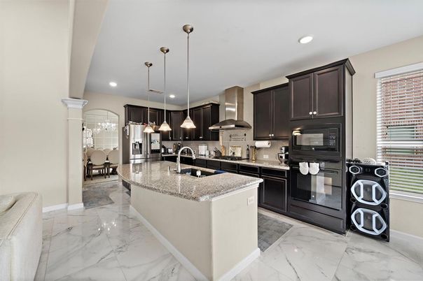 Dining room, Interior, Kitchen, Marble, Pendant Lights, Recessed Lighting, Stainless Steel Appliances