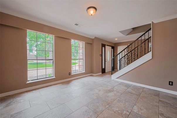 Empty room, Interior, Recessed Lighting