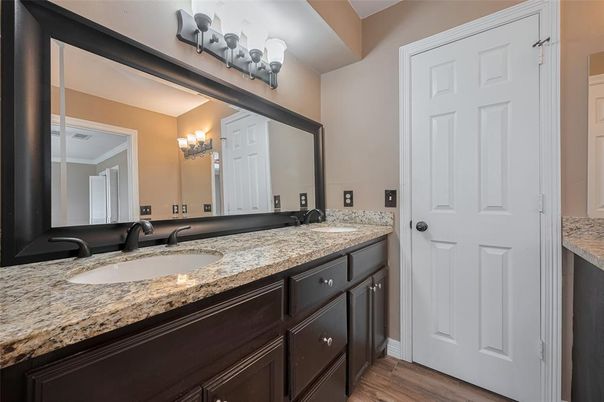Bathroom, Dual Sink Vanities, Interior, Wood Texture Flooring