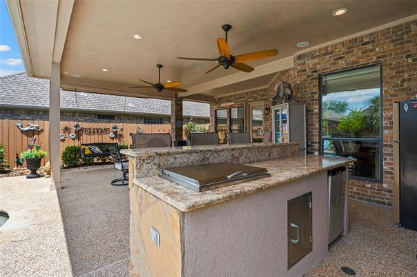 Exterior, Recessed Lighting