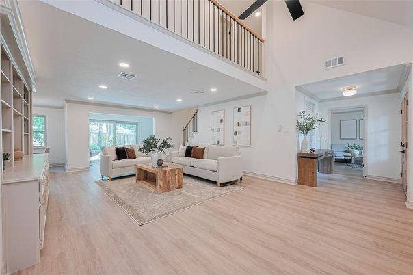 Interior, Living room, Recessed Lighting, Wood Texture Flooring