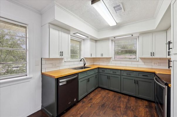 Interior, Kitchen, Wood Texture Flooring
