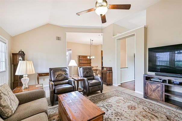 Interior, Living room, Pendant Lights