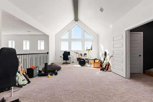 Fitness Equipment, Interior, Recessed Lighting
