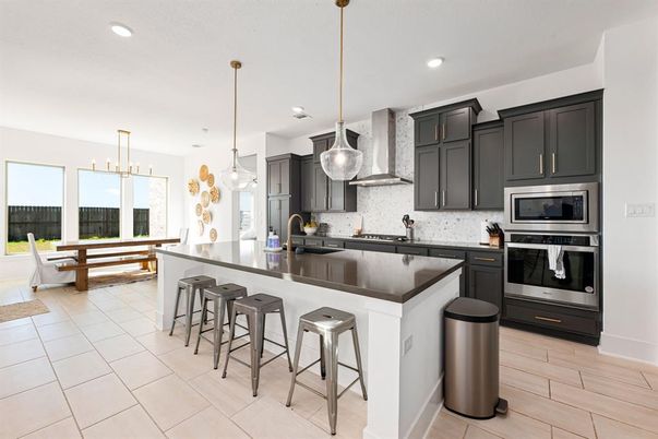 Dining room, Interior, Kitchen, Pendant Lights, Recessed Lighting, Stainless Steel Appliances