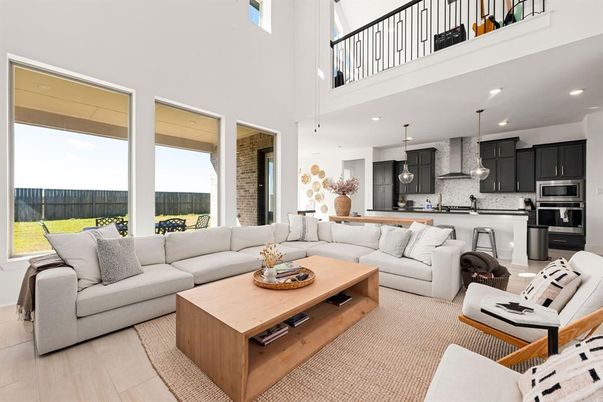 Interior, Kitchen, Living room, Pendant Lights, Recessed Lighting, Stainless Steel Appliances