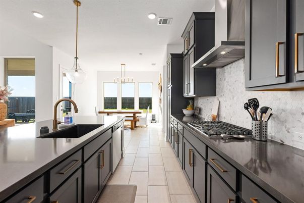 Chandelier, Dining room, Interior, Kitchen, Pendant Lights, Recessed Lighting, Stainless Steel Appliances