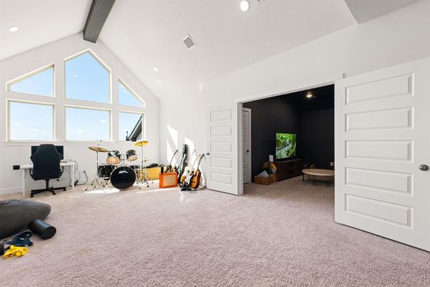 Fitness Equipment, Home Office, Interior, Recessed Lighting, Wooden Beams