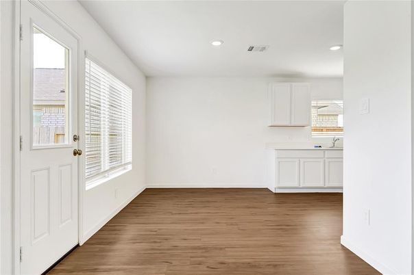 Empty room, Interior, Recessed Lighting, Wood Texture Flooring