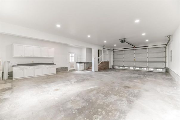 Garage, Interior, Recessed Lighting