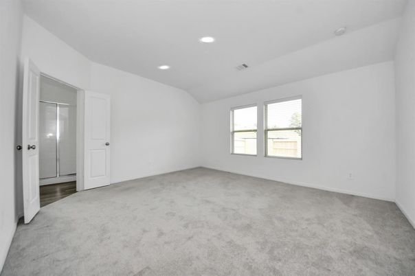 Empty room, Interior, Recessed Lighting