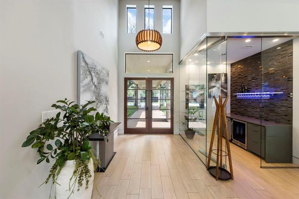 Interior, Pendant Lights, Recessed Lighting, Wood Texture Flooring