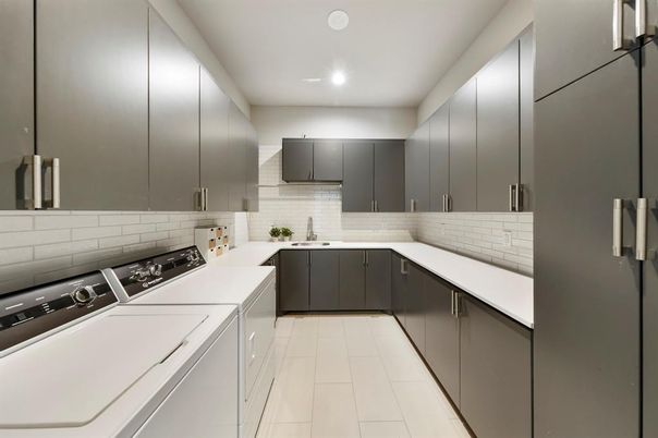 Interior, Recessed Lighting, Washer