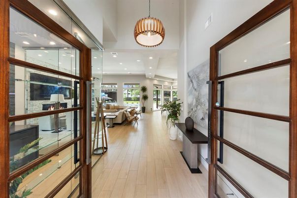 Fireplace, Interior, Living room, Pendant Lights, Recessed Lighting, Wood Texture Flooring