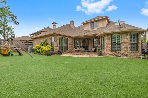 Backyard, Exterior, Playground