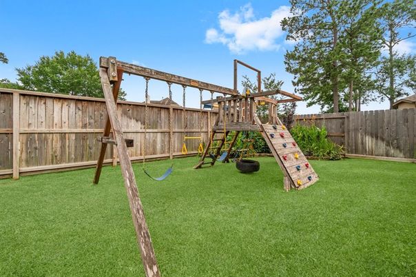 Backyard, Exterior, Playground