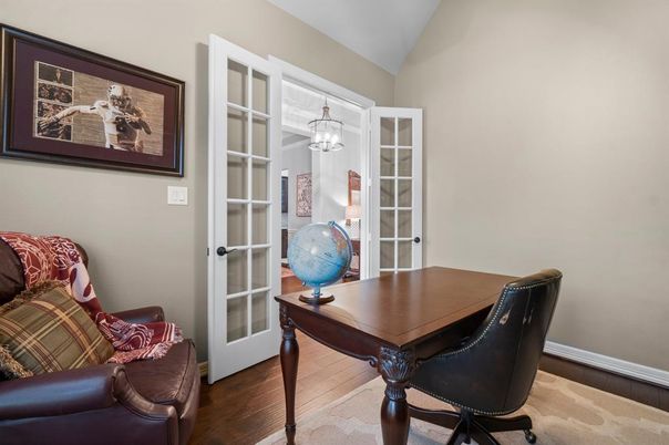 Chandelier, Home Office, Interior, Wood Texture Flooring