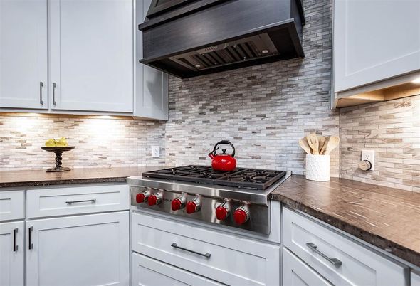 Interior, Kitchen, Stainless Steel Appliances