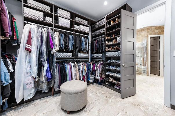 Interior, Recessed Lighting, Walk-in Closets