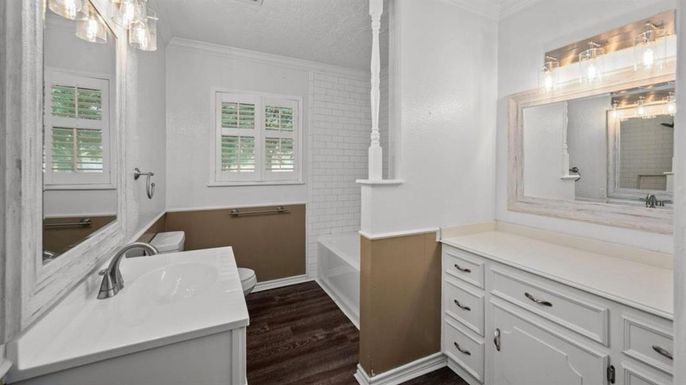Bathroom, Interior, Wood Texture Flooring