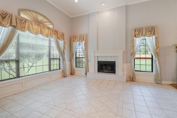 Empty room, Fireplace, Interior, Recessed Lighting