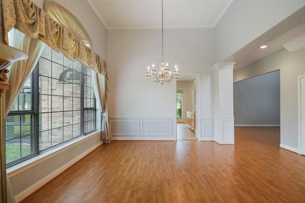 Chandelier, Empty room, Interior, Recessed Lighting, Wood Texture Flooring