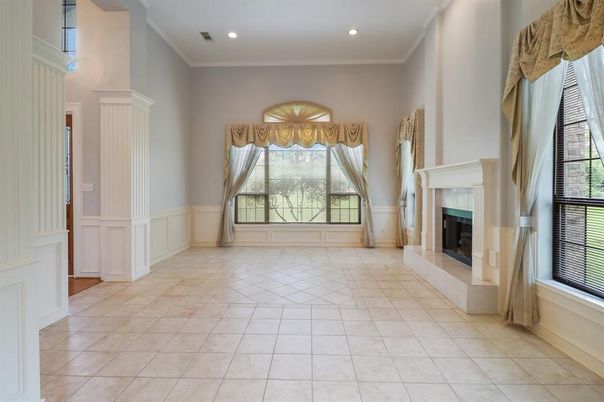 Empty room, Fireplace, Interior, Recessed Lighting