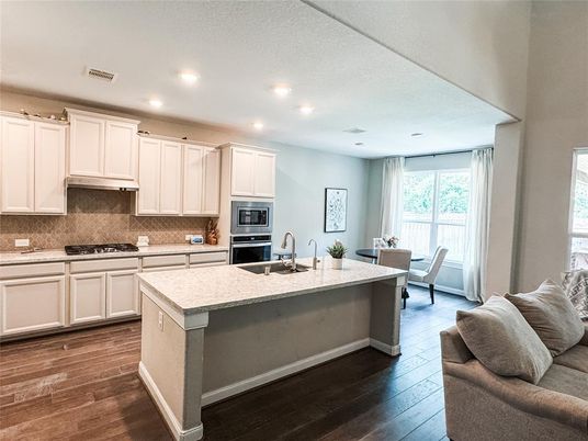 Dining room, Interior, Kitchen, Recessed Lighting, Wood Texture Flooring