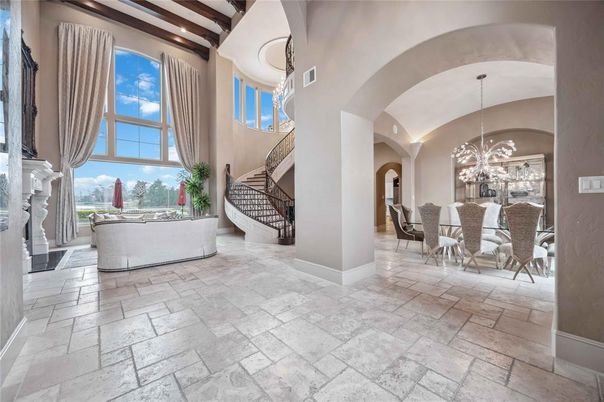 Chandelier, Dining room, Interior, Pendant Lights, Recessed Lighting, Wooden Beams