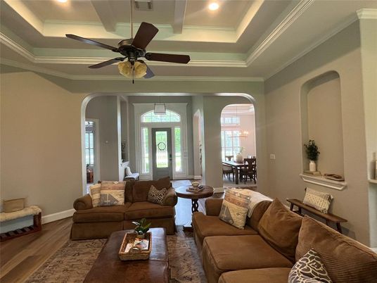 Dining room, Interior, Living room, Pendant Lights, Recessed Lighting, Wood Texture Flooring