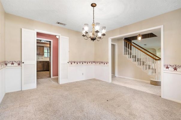 Chandelier, Empty room, Interior