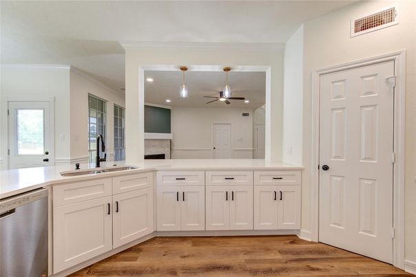 Interior, Kitchen, Recessed Lighting, Wood Texture Flooring