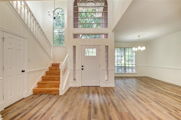 Chandelier, Interior, Wood Texture Flooring