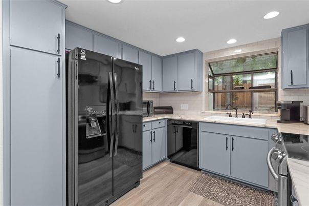 Interior, Kitchen, Recessed Lighting, Wood Texture Flooring