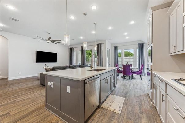 Dining room, Interior, Kitchen, Pendant Lights, Recessed Lighting, Wood Texture Flooring
