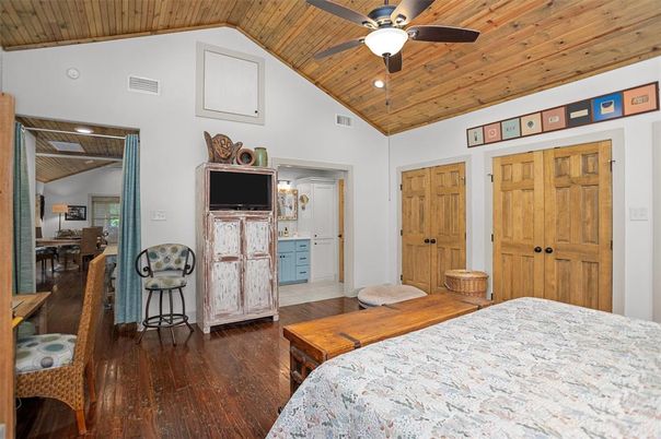 Bedroom, Interior, Wooden Ceilings, Wood Texture Flooring