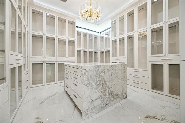 Chandelier, Interior, Marble, Walk-in Closets