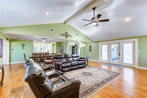 Dining room, Interior, Living room, Recessed Lighting, Wood Texture Flooring
