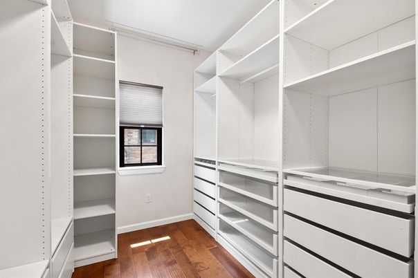 Interior, Walk-in Closets, Wood Texture Flooring