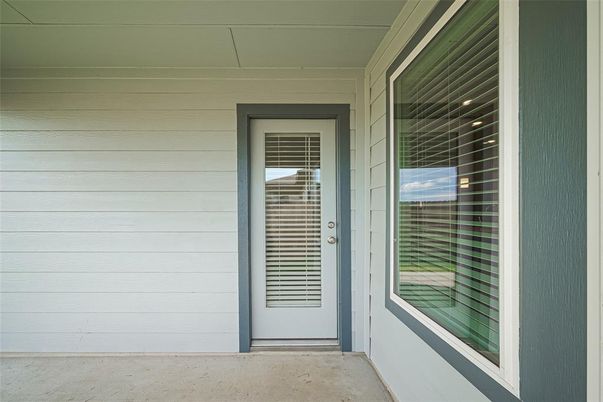 Backyard, Exterior