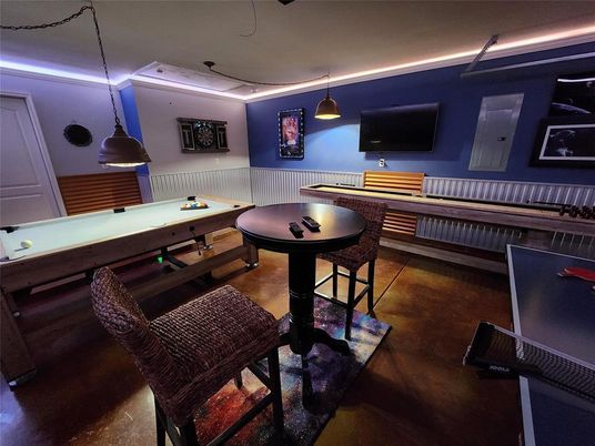 Billiard Table, Game Room, Interior, Pendant Lights