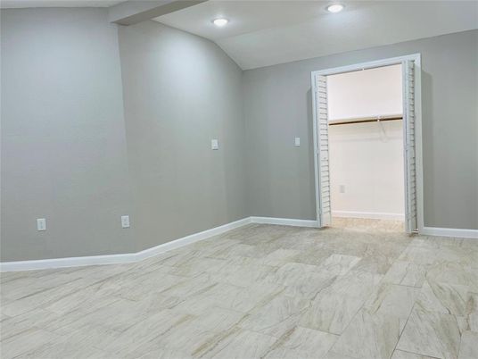 Empty room, Interior, Marble, Recessed Lighting