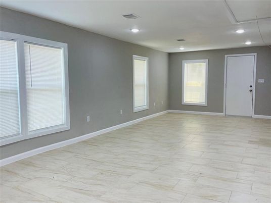 Empty room, Interior, Marble, Recessed Lighting