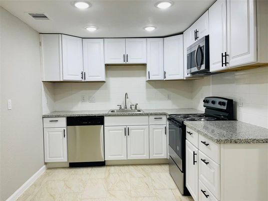 Interior, Kitchen, Marble, Recessed Lighting