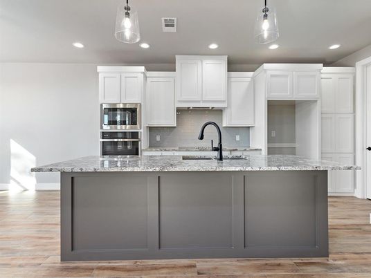 Interior, Kitchen, Pendant Lights, Recessed Lighting, Wood Texture Flooring