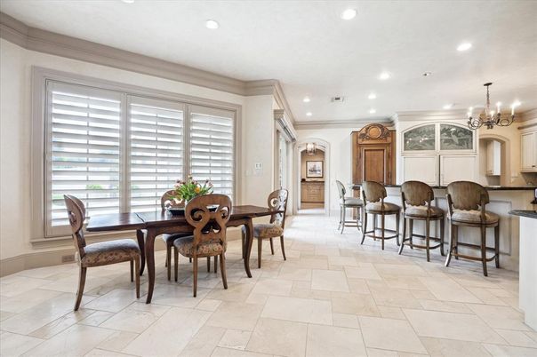 Chandelier, Dining room, Interior, Recessed Lighting