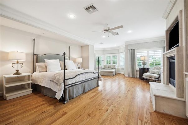 Bedroom, Fireplace, Interior, Recessed Lighting, Wood Texture Flooring