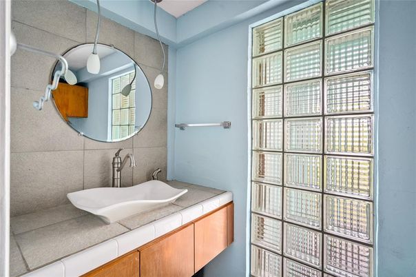 Bathroom, Interior, Pendant Lights